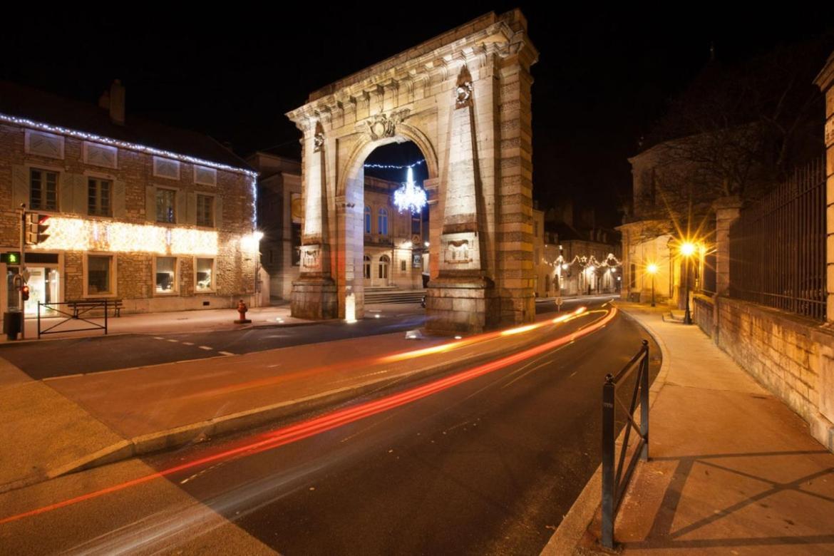 Les Cles De La Porte Saint-Nicolas - Parking - Centre Beaune  Exterior photo
